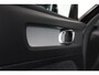 Volvo XC40 2.0 B4 Momentum Business Camera, Stoel/Stuurverwarming, Trekhaak, Cruise Control