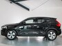 Volvo XC40 2.0 B4 Momentum Business Camera, Stoel/Stuurverwarming, Trekhaak, Cruise Control
