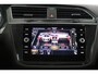Volkswagen Tiguan Allspace 1.5 TSI Comfortline 7-Persoons Trekhaak, ACC, Apple Carplay/ Android Auto, LED, Stoel Verwarming, Keyless, Navigatie,