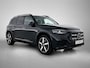 Mercedes-Benz GLB 200 Business Solution AMG 7p. 58 kWh | Premium pakket | Winterpakket | Nightpakket | Stoelenpakket | Trekhaak | Vast panoramadak | Massage functie | 19” vijfspaaks lichtmetalen AMG-velgen | GUARD 360° |