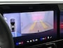 Mercedes-Benz GLB 200 Business Solution AMG 7p. 58 kWh | Premium pakket | Winterpakket | Nightpakket | Stoelenpakket | Trekhaak | Vast panoramadak | Massage functie | 19” vijfspaaks lichtmetalen AMG-velgen | GUARD 360° |