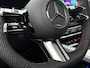 Mercedes-Benz GLB 200 Business Solution AMG 7p. 58 kWh | Premium pakket | Winterpakket | Nightpakket | Stoelenpakket | Trekhaak | Vast panoramadak | Massage functie | 19” vijfspaaks lichtmetalen AMG-velgen | GUARD 360° |