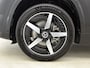 Mercedes-Benz GLB 200 Business Solution AMG 7p. 58 kWh | Premium pakket | Winterpakket | Nightpakket | Stoelenpakket | Trekhaak | Vast panoramadak | Massage functie | 19” vijfspaaks lichtmetalen AMG-velgen | GUARD 360° |