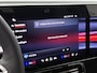 Mercedes-Benz GLB 200 Business Solution AMG 7p. 58 kWh | Premium pakket | Winterpakket | Nightpakket | Stoelenpakket | Trekhaak | Vast panoramadak | Massage functie | 19” vijfspaaks lichtmetalen AMG-velgen | GUARD 360° |
