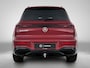 Mercedes-Benz GLB 200 Business Solution AMG 7p. 58 kWh | Premium pakket | Nightpakket | Winterpakket | Sportstoelen | Trekhaak | Vast panoramadak | Massage functie | GUARD 360° | 19” vijfspaaks lichtmetalen AMG-velgen |