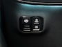Mercedes-Benz GLB 200 Business Solution AMG 7p. 58 kWh | Premium pakket | Nightpakket | Winterpakket | Sportstoelen | Trekhaak | Vast panoramadak | Massage functie | GUARD 360° | 19” vijfspaaks lichtmetalen AMG-velgen |