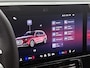 Mercedes-Benz GLB 200 Business Solution AMG 7p. 58 kWh | Premium pakket | Nightpakket | Winterpakket | Sportstoelen | Trekhaak | Vast panoramadak | Massage functie | GUARD 360° | 19” vijfspaaks lichtmetalen AMG-velgen |