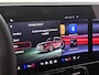 Mercedes-Benz GLB 200 Business Solution AMG 7p. 58 kWh | Premium pakket | Nightpakket | Winterpakket | Sportstoelen | Trekhaak | Vast panoramadak | Massage functie | GUARD 360° | 19” vijfspaaks lichtmetalen AMG-velgen |