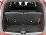Mercedes-Benz GLB 200 Business Solution AMG 7p. 58 kWh | Premium pakket | Nightpakket | Winterpakket | Sportstoelen | Trekhaak | Vast panoramadak | Massage functie | GUARD 360° | 19” vijfspaaks lichtmetalen AMG-velgen |