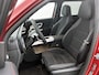 Mercedes-Benz GLB 200 Business Solution AMG 7p. 58 kWh | Premium pakket | Nightpakket | Winterpakket | Sportstoelen | Trekhaak | Vast panoramadak | Massage functie | GUARD 360° | 19” vijfspaaks lichtmetalen AMG-velgen |