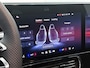 Mercedes-Benz GLB 200 Business Solution AMG 7p. 58 kWh | Premium pakket | Nightpakket | Winterpakket | Sportstoelen | Trekhaak | Vast panoramadak | Massage functie | GUARD 360° | 19” vijfspaaks lichtmetalen AMG-velgen |