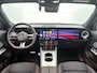 Mercedes-Benz GLB 200 Business Solution AMG 7p. 58 kWh | Premium pakket | Nightpakket | Winterpakket | Sportstoelen | Trekhaak | Vast panoramadak | Massage functie | GUARD 360° | 19” vijfspaaks lichtmetalen AMG-velgen |