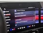 Mercedes-Benz GLB 200 Business Solution AMG 7p. 58 kWh | Premium pakket | Nightpakket | Winterpakket | Sportstoelen | Trekhaak | Vast panoramadak | Massage functie | GUARD 360° | 19” vijfspaaks lichtmetalen AMG-velgen |