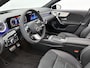 Mercedes-Benz A-klasse 250 e 140 Year Edition | Premium Plus | Nightpakket | Trekhaak | Panoramaschuifdak | 360° camera | 19-inch vijfdubbelspaak AMG velgen | Warmtewerend, donkergetint glas |