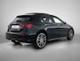 Mercedes-Benz A-klasse 250 e 140 Year Edition | Premium Plus | Nightpakket | Trekhaak | Panoramaschuifdak | 360° camera | 19-inch vijfdubbelspaak AMG velgen | Warmtewerend, donkergetint glas |