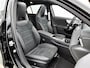 Mercedes-Benz A-klasse 250 e 140 Year Edition | Premium Plus | Nightpakket | Trekhaak | Panoramaschuifdak | 360° camera | 19-inch vijfdubbelspaak AMG velgen | Warmtewerend, donkergetint glas |
