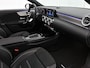 Mercedes-Benz A-klasse 250 e 140 Year Edition | Premium Plus | Nightpakket | Trekhaak | Panoramaschuifdak | 360° camera | 19-inch vijfdubbelspaak AMG velgen | Warmtewerend, donkergetint glas |