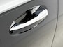 Mercedes-Benz A-klasse 250 e 140 Year Edition | Premium Plus | Nightpakket | Trekhaak | Panoramaschuifdak | 360° camera | 19-inch vijfdubbelspaak AMG velgen | Warmtewerend, donkergetint glas |