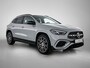 Mercedes-Benz GLA 250 e 140 Year Edition | Plus pakket |  Noghtpakket | Trekhaak | Panoramaschuifdak | 20” tien-dubbelspaaks AMG velgen | Warmtewerend, donkergetint glas |
