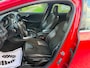 Volvo V40 2.0 D2 R-Design Business AIRCO CRUISE NAVI PDC