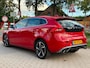 Volvo V40 2.0 D2 R-Design Business AIRCO CRUISE NAVI PDC