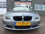 BMW 3-Serie Coupé 320i 6 bak met cruise controle en airco Nederlandse Auto en zeer goed onderhouden