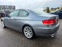 BMW 3-Serie Coupé 320i 6 bak met cruise controle en airco Nederlandse Auto en zeer goed onderhouden
