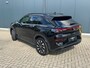 Volkswagen T-Roc 1.5 eTsi * Nieuw model * Hoogglans R-Line Look * 10.000KM! * Parkeercamera * Navigatie *