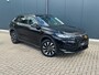 Volkswagen T-Roc 1.5 eTsi * Nieuw model * Hoogglans R-Line Look * 10.000KM! * Parkeercamera * Navigatie *