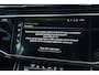 Audi Q7 60 TFSI e Quattro Pro Line S Competition | 489 PK | PHEV | Audi Exclusive | Pano | 360° Camera | Trekhaak Audi Q7 60 TFSI e quattro Pro Line S Competition 489 PK Plug-in Hybrid met 3.0 V6 benzinemotor en 8-traps automatische transmissie, voorzien van een zeer luxe Audi Exclusive interieur, panora