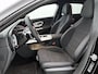 Mercedes-Benz CLA Shooting Brake 200 Business Solution AMG 58 kWh | Premium Plus pakket | Nightpakket | Trekhaak | Vast panoramadak | Burmester 3D Surround Sound | Sportstoelen | 18" vijfspaaks lichtmetalen AMG-velgen | URBAN GUARD |