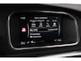 Volvo V40 2.0 D3 Momentum | Trekhaak | ACC | BLIS | Standkachel | Stoelverwarming voor+achter | Navigatie | Lane Assist | High Performance Audio | 17 Inch