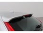 Volvo V40 2.0 D3 Momentum | Trekhaak | ACC | BLIS | Standkachel | Stoelverwarming voor+achter | Navigatie | Lane Assist | High Performance Audio | 17 Inch