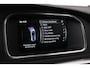 Volvo V40 2.0 D3 Momentum | Trekhaak | ACC | BLIS | Standkachel | Stoelverwarming voor+achter | Navigatie | Lane Assist | High Performance Audio | 17 Inch