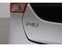 Volvo V40 2.0 D3 Momentum | Trekhaak | ACC | BLIS | Standkachel | Stoelverwarming voor+achter | Navigatie | Lane Assist | High Performance Audio | 17 Inch