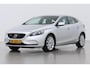 Volvo V40 2.0 D3 Momentum | Trekhaak | ACC | BLIS | Standkachel | Stoelverwarming voor+achter | Navigatie | Lane Assist | High Performance Audio | 17 Inch