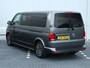 Volkswagen Transporter 2.0 TDI 200 pk L2 Bulli DC DSG | Dubbele cabine | Dubbel schuifdeur | Navigatie | Adaptieve Cruise control | Airco | Camera | LED | App connect | Stoelverwarming | Digital cockpit | PDC | Trekhaak | Glaslook panelen| Betimmering |