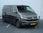 Volkswagen Transporter 2.0 TDI 200 pk L2 Bulli DC DSG | Dubbele cabine | Dubbel schuifdeur | Navigatie | Adaptieve Cruise control | Airco | Camera | LED | App connect | Stoelverwarming | Digital cockpit | PDC | Trekhaak | Glaslook panelen| Betimmering |