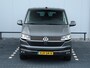 Volkswagen Transporter 2.0 TDI 200 pk L2 Bulli DC DSG | Dubbele cabine | Dubbel schuifdeur | Navigatie | Adaptieve Cruise control | Airco | Camera | LED | App connect | Stoelverwarming | Digital cockpit | PDC | Trekhaak | Glaslook panelen| Betimmering |