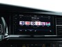 Volkswagen Transporter 2.0 TDI 200 pk L2 Bulli DC DSG | Dubbele cabine | Dubbel schuifdeur | Navigatie | Adaptieve Cruise control | Airco | Camera | LED | App connect | Stoelverwarming | Digital cockpit | PDC | Trekhaak | Glaslook panelen| Betimmering |