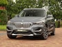 BMW X1 xDrive25e High Ex. | Stormbay | Camera | Trekhk afn | Elek.st. | Leer | 19 inch | Uniek!