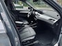 BMW X1 xDrive25e High Ex. | Stormbay | Camera | Trekhk afn | Elek.st. | Leer | 19 inch | Uniek!