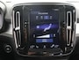 Volvo XC40 2.0 T5 AWD Intro Edition | 360 camera | Stoelverwarming V+A | Cruise control adaptief | Trekhaak | Panoramdak | Harman/Kardon | Apple Carplay/Android Auto |