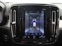 Volvo XC40 2.0 T5 AWD Intro Edition | 360 camera | Stoelverwarming V+A | Cruise control adaptief | Trekhaak | Panoramdak | Harman/Kardon | Apple Carplay/Android Auto |