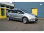 Ford S-Max 2.5-20V Turbo Titanium, 220 pk!!!, Airco/ECC, Pano, Nieuwe APK!!!