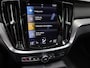 Volvo V60 2.0 T8 Recharge AWD R-Design PANO/MASSAGE+M-LEDER/B&W/360CAM/NAVI/H-UP///