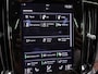 Volvo V60 2.0 T8 Recharge AWD R-Design PANO/MASSAGE+M-LEDER/B&W/360CAM/NAVI/H-UP///