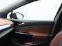 Volkswagen ID.4 Pro Business 77 kWh 204 Pk | Trekhaak | Carplay | Adaptive Cruise | Elektrische Stoelen | Leder Stuurwiel | 19 Inch