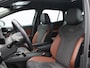 Volkswagen ID.4 Pro Business 77 kWh 204 Pk | Trekhaak | Carplay | Adaptive Cruise | Elektrische Stoelen | Leder Stuurwiel | 19 Inch