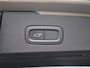 Volvo V60 2.0 T4 Inscription / Trekhaak / Panoramadak / 360 Camera / Head-up Display / Stoelverwarming / Lederen Bekleding / BLIS /